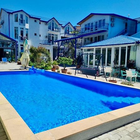 Laguna Beach Club Dushet'i Exterior foto